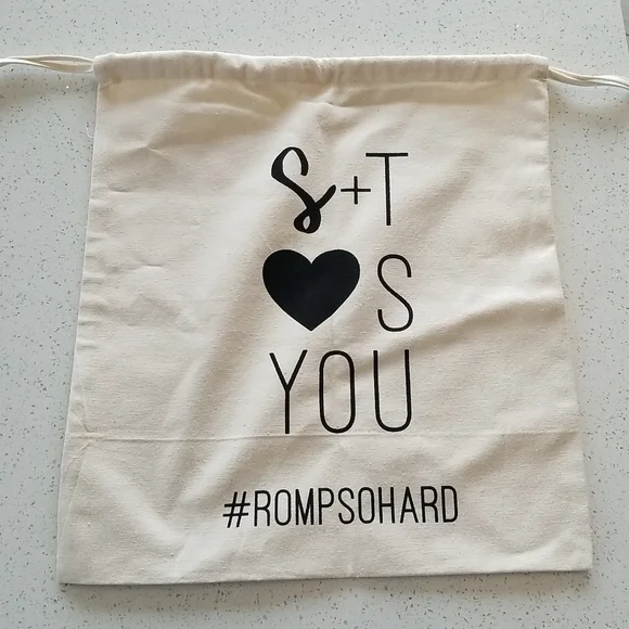 Smash + Tess Cream Robe - Picture 4 of 8